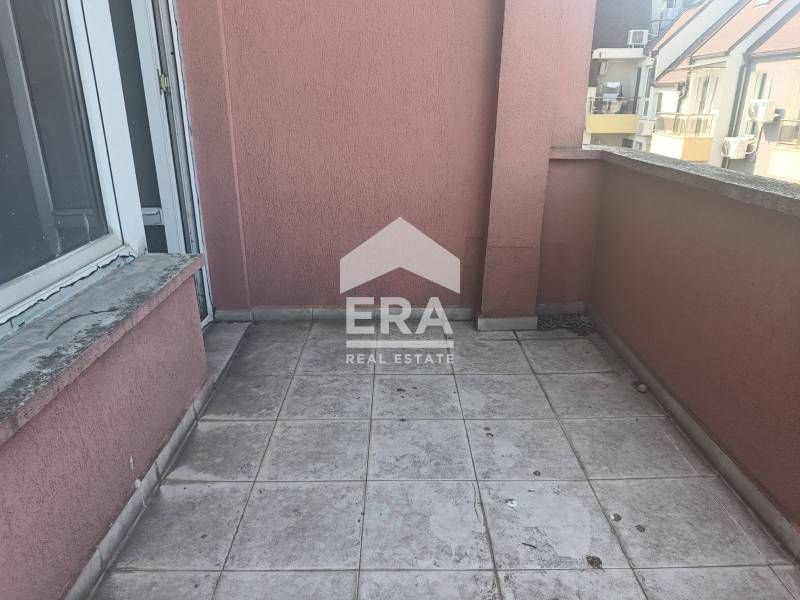 Продава се Двустаен апартамент в Варна, Колхозен пазар - 55 кв.м за 1696 €/кв.м - Снимка #3