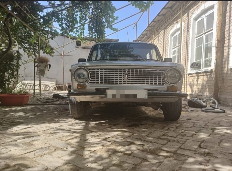 ВАЗ 011 Жигули 1400$