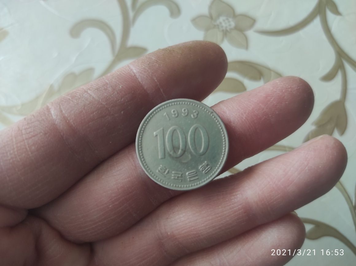 Монета 100 вон корейская KRW