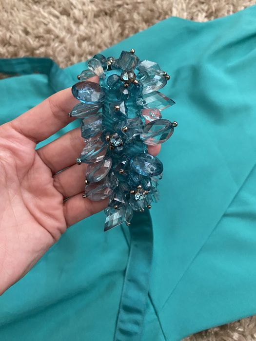 Рокля официална