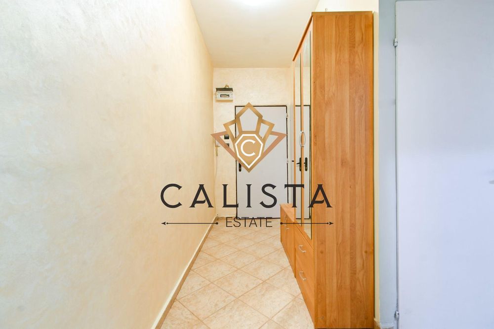 Тристаен апартамент под наем в ж.к. Хаджи Димитър, 2081351