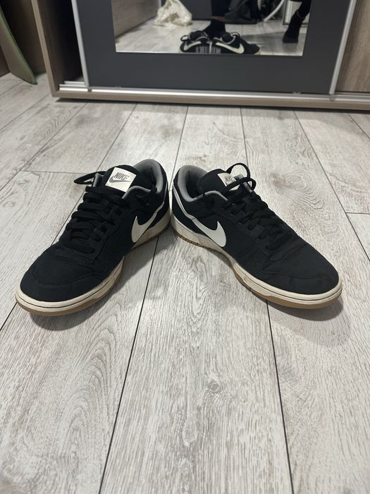 Nike Air Force обувки