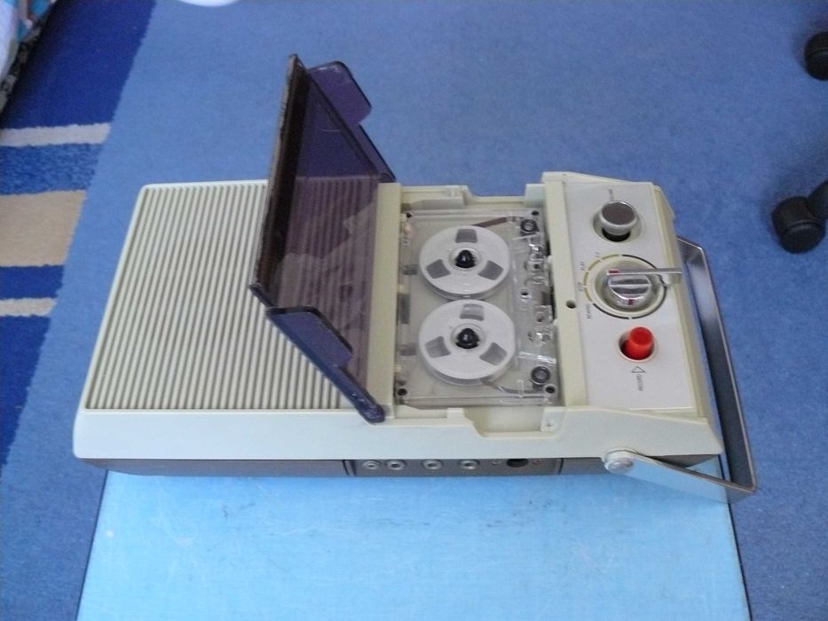 Casetofon portabil Tobisonic (sharp jvc
