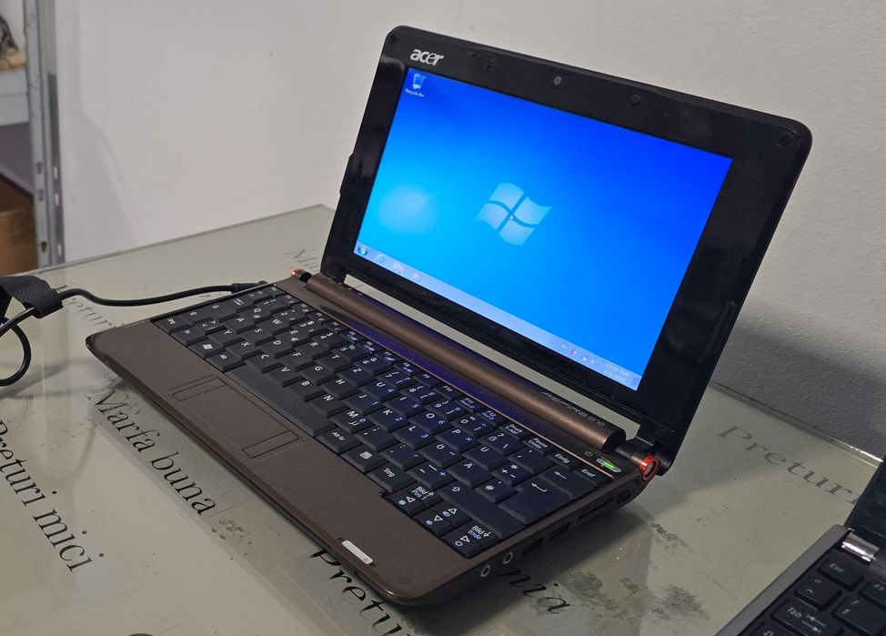 Laptop mini core2duo - Acer Aspire One ZG5 - functional,instalat