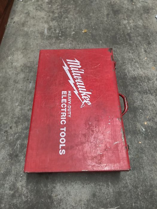 Диамантено пробивна бормашина Milwaukee Heavy Duty