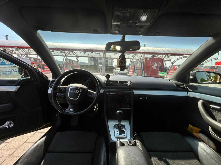 Audi A4 B7 S-line [ 2.0 TDI (BPW) ]