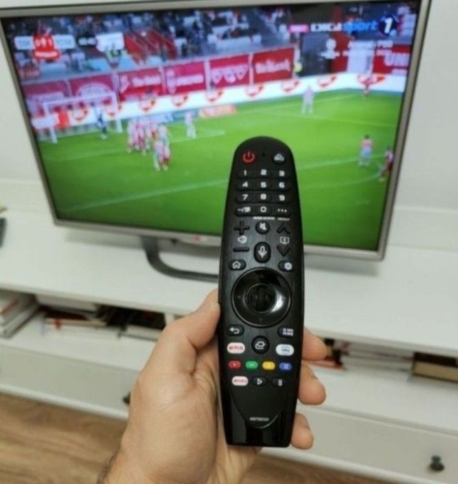 Telecomanda LG Magic Remote cu Pointer Mouse și comanda vocala MR20GA