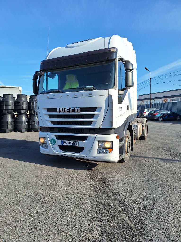 Vând iveco stralis, cursor 10,450 cai