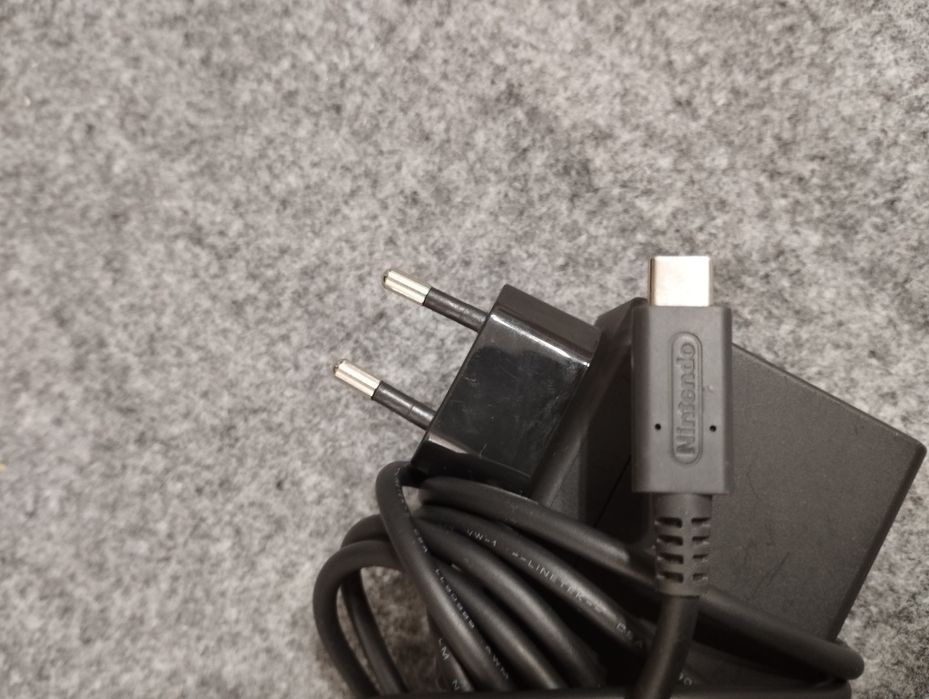 Dock si incarcator Nintendo Switch