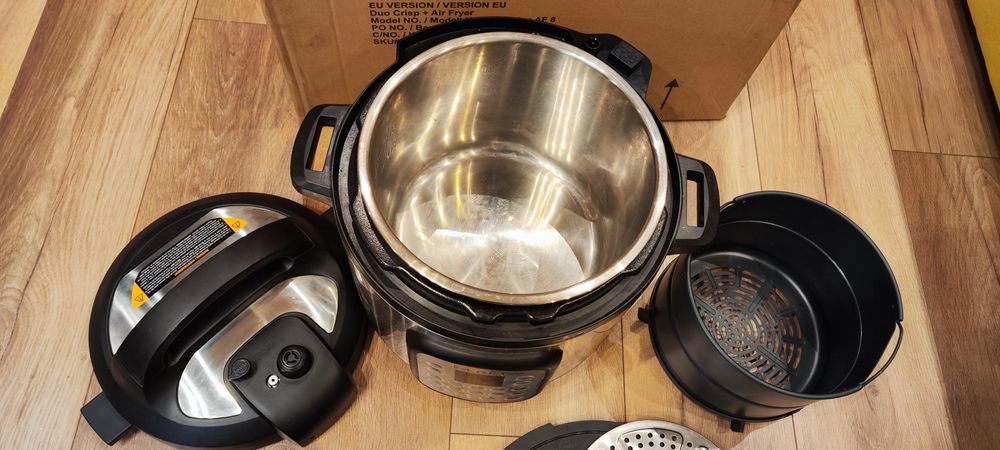 Комбиниран мултикукър Instant Pot DUO CRISP + AIR FRYER, 8 литра