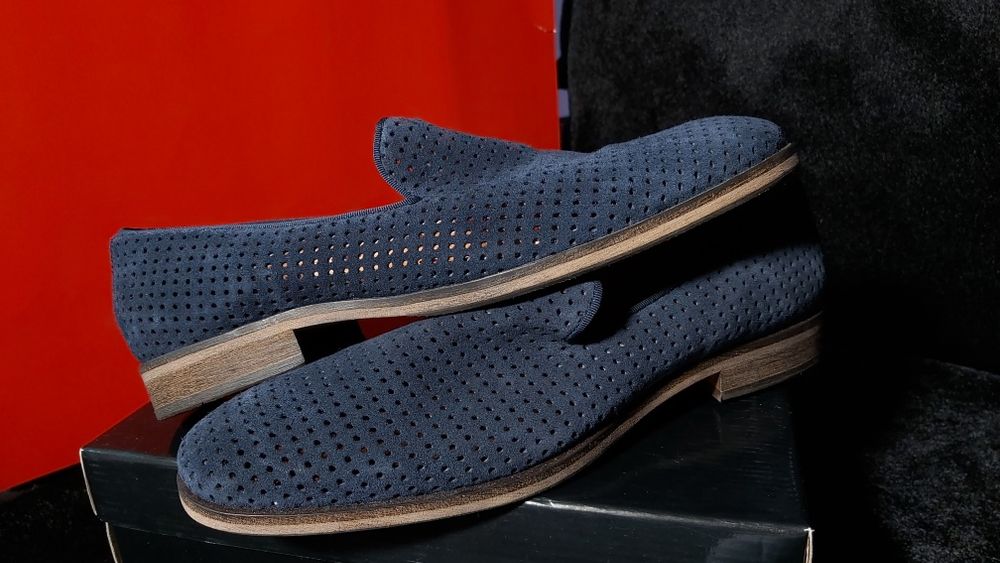 Vand pantofi piele întoarsă Zara.