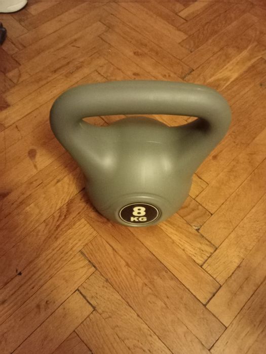 Gantera 8 kg neutilizata