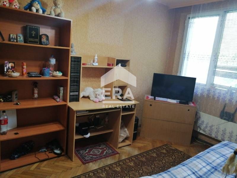 Двустаен апартамент под наем до метростанция „Вардар“