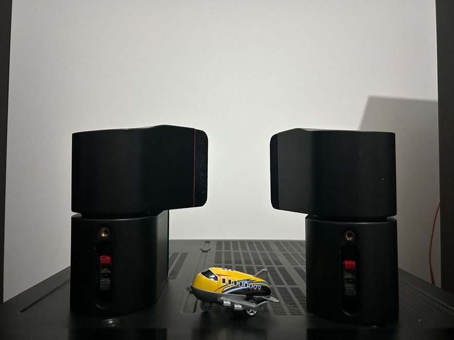 Sateliti surround Hi-Fi BOSE Cube Lifestyle Acoustimass Home Theater