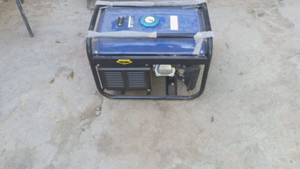 Электрогенератор бензиновая "СКАТ"