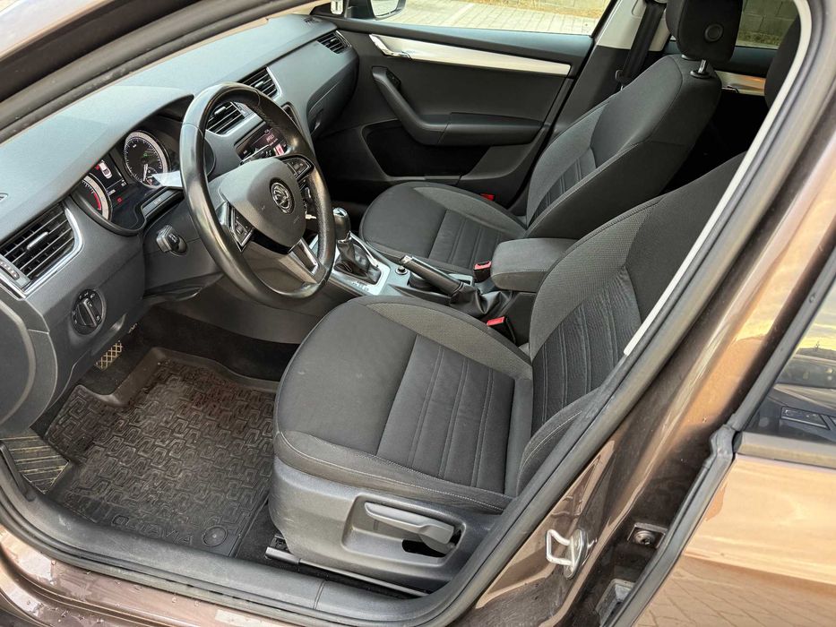 Skoda Octavia 3/ 1.6 TDI/ Automata DSG7/ 2019.11/ 104.000 Km