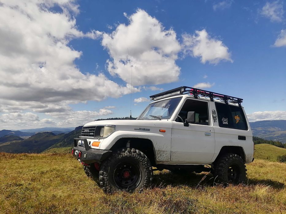 Toyota land cruiser