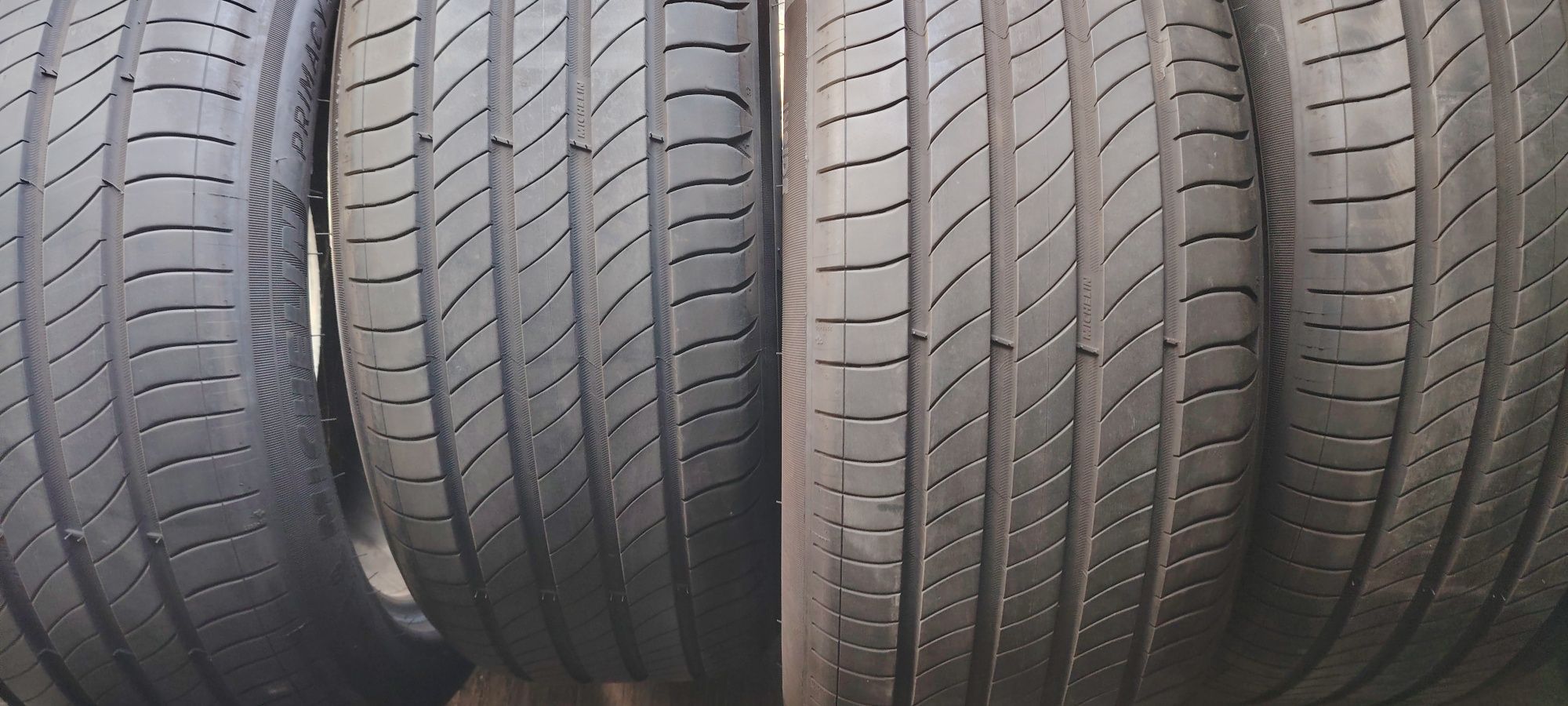 235 50 R18 Michelin primacy 4
