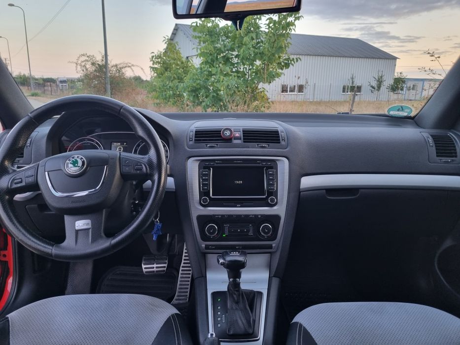 Skoda Octavia 2 Facelift 2009 2.0 benzină  VRS automată