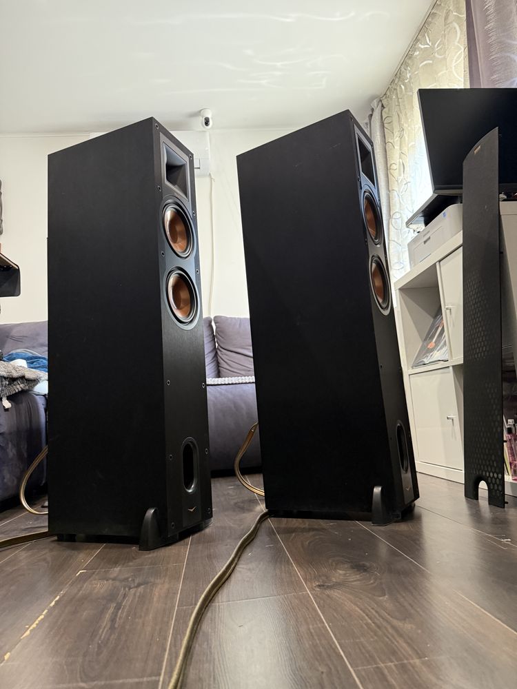 Boxe Klipsch R-26F,100W RMS,Seria Reference,Boxele Se Aud Foarte Bine