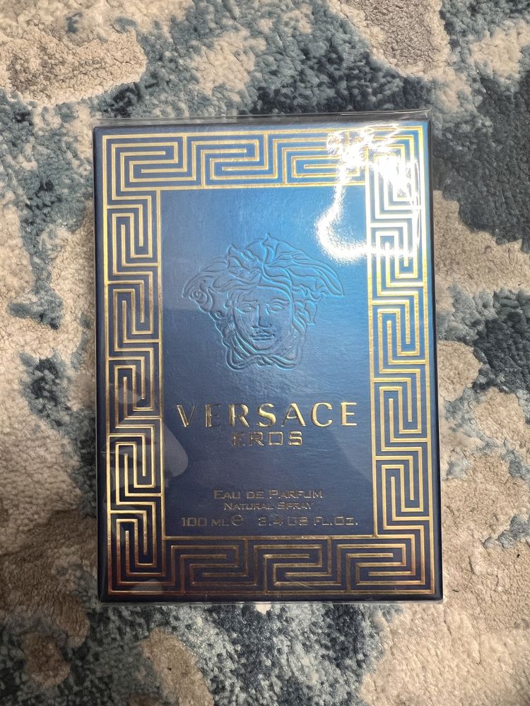 Vand parfum Versace Eros