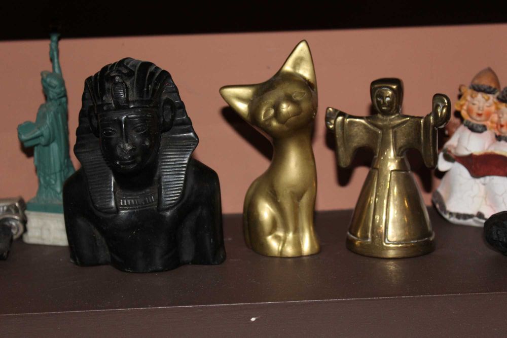 Foto DSLR CANON EOS 1200D + obiectiv 18-55mm AF Stabilizer 786 cadre