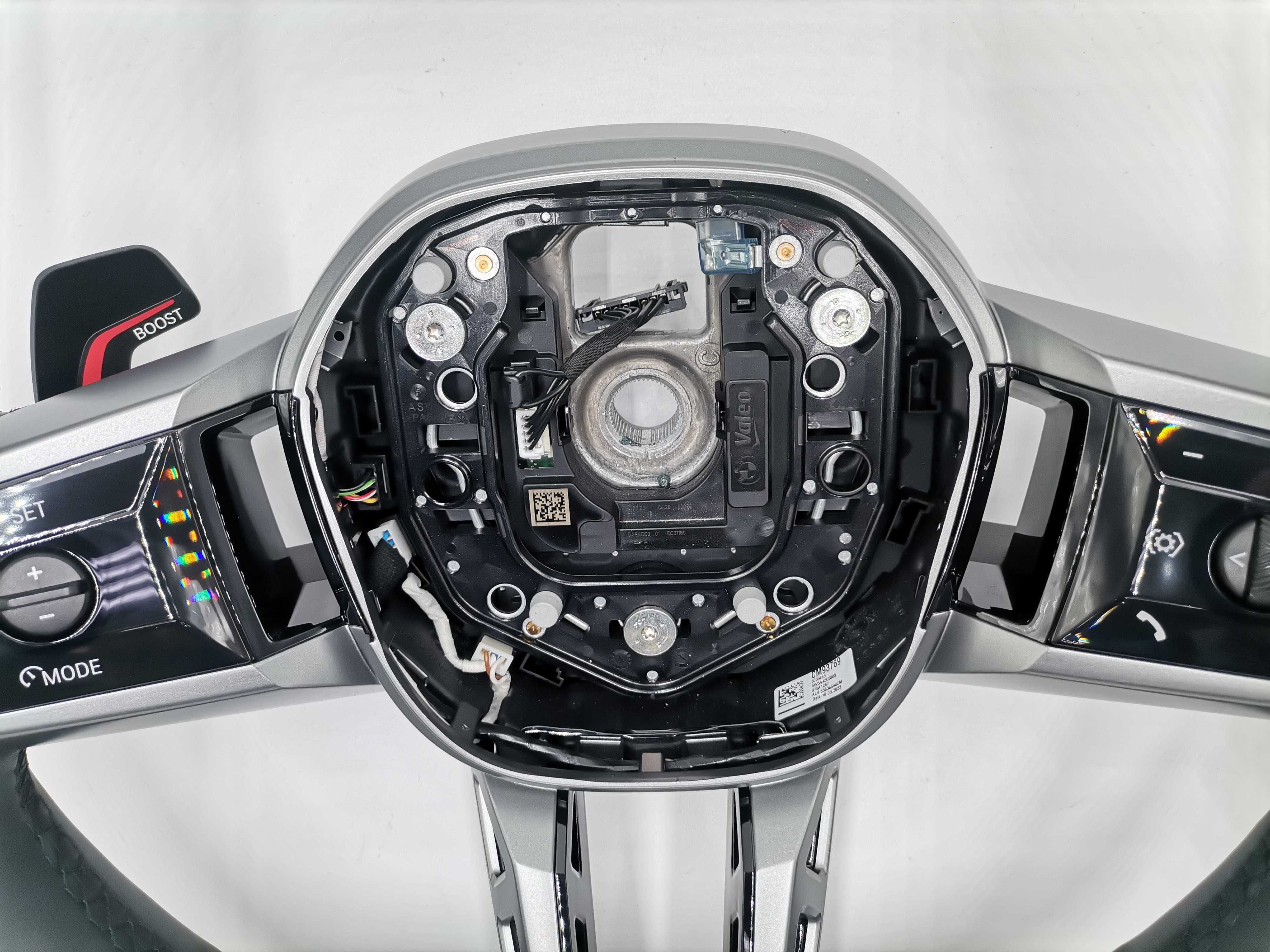 Нов M спортен волан U11 BMW U06 X1 X2 U10 M Power Boost