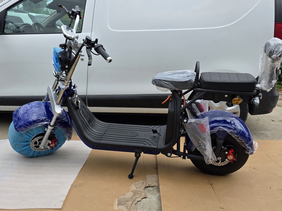 Scuter electric Harley 1500W 20Ah fara permis