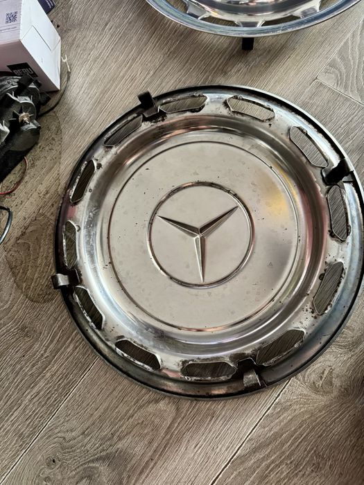 Set capac roata mercedes pe 14 original