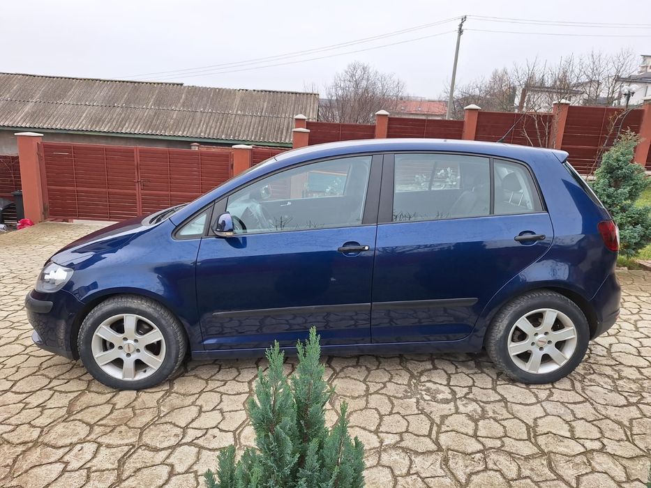 Vw golf 5 plus diesel înmatriculat ro-clima