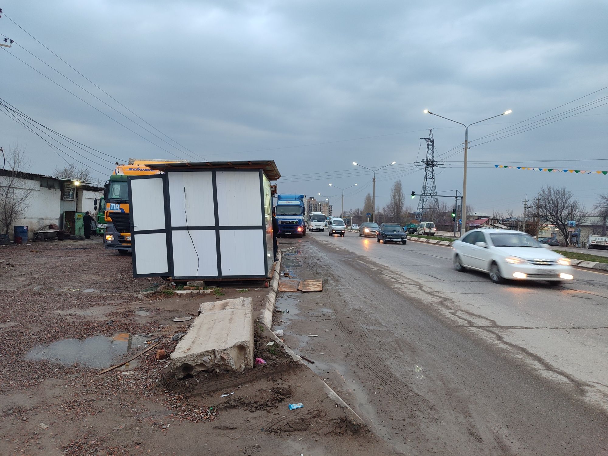 Akfa butka oynali yengi elektr schetchiklari bor