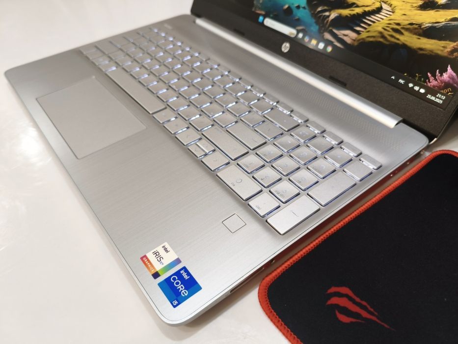x12 ядер Core i5-12gen ОЗУ 16Гб SSD M2 512 ноутбук в отличном состояни