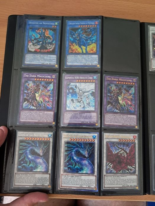 Yu-Gi-Oh! карти от различни колекции