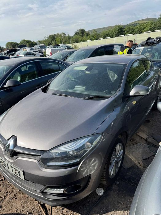 Dezmembrari Megane 3 Coupe 1.5 DCI cod K9K636 cutie 6 trepte