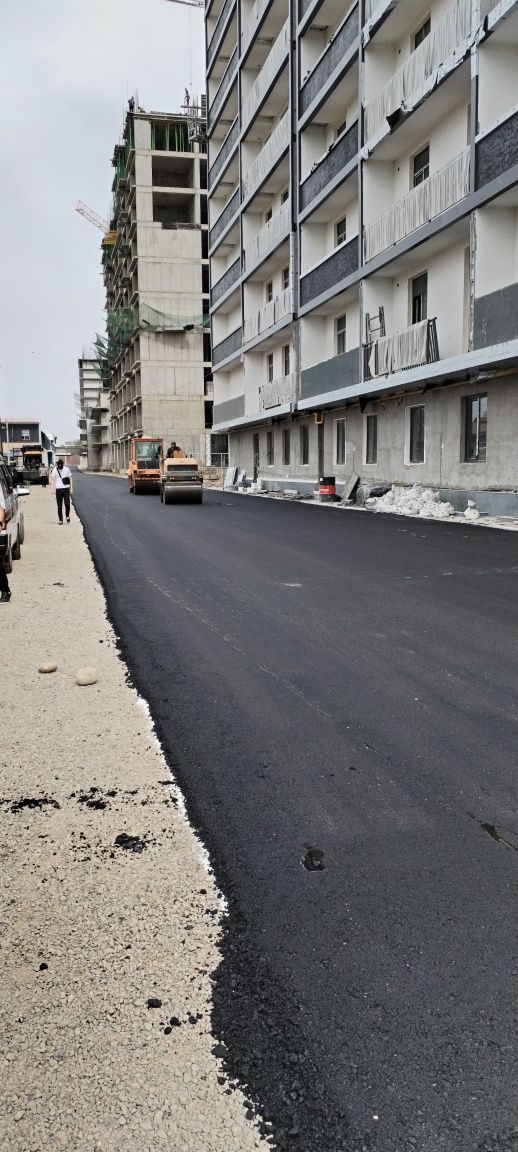 Asfalt xizmati, qaynoq plotniy asfalt
