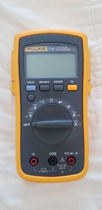 Fluke 112 True RMS multimeter отличен