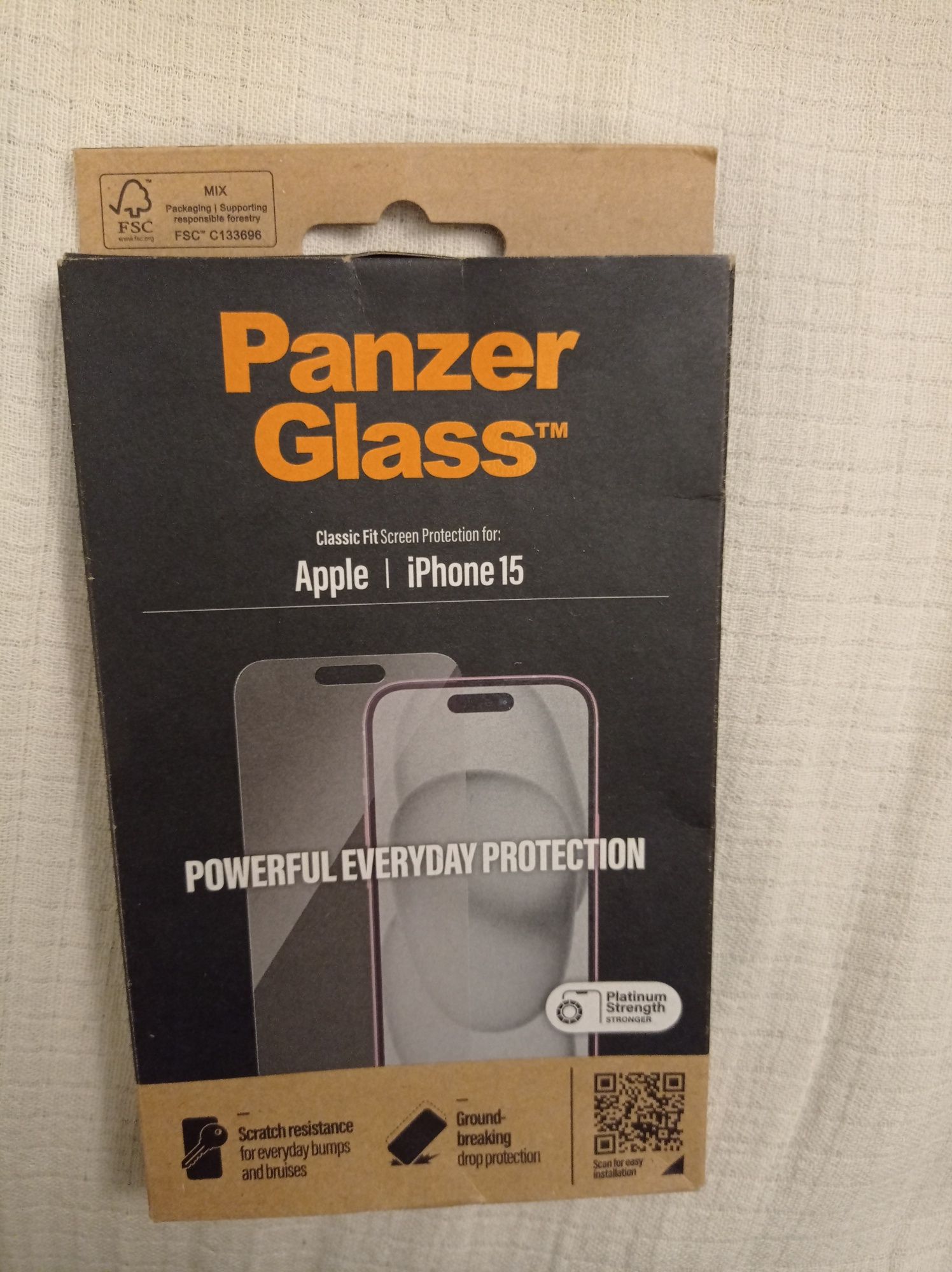 Panzer Glass протектор за Iphone 15