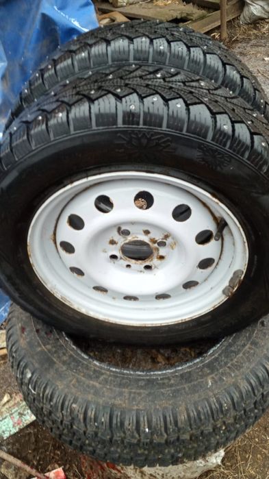 Продам резину с дисками.