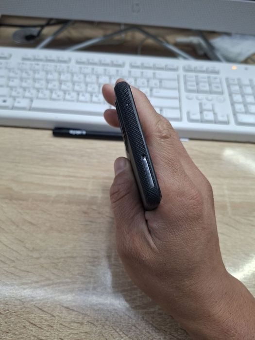 Samsung Galaxy A52 4/128 sotiladi
