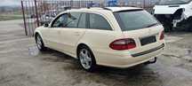 Haion Mercedes E klasse 2.2 CDI 170 Cp facelift 2007 W 211 soft close