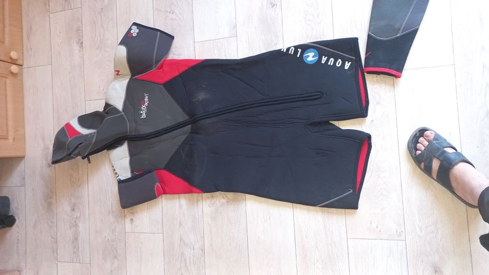 Продам гидро кастюм жағдайы жақсы