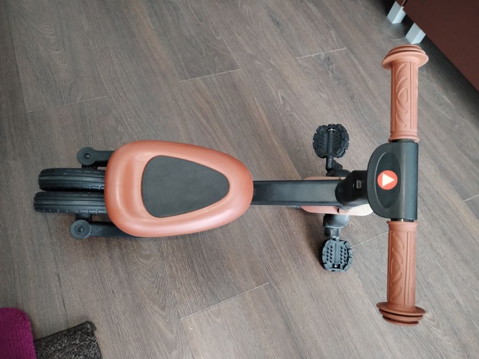 De vânzare, motor și tricicleta