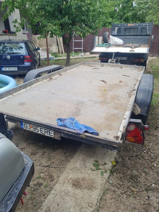 Platforma/remorca auto 3 tone