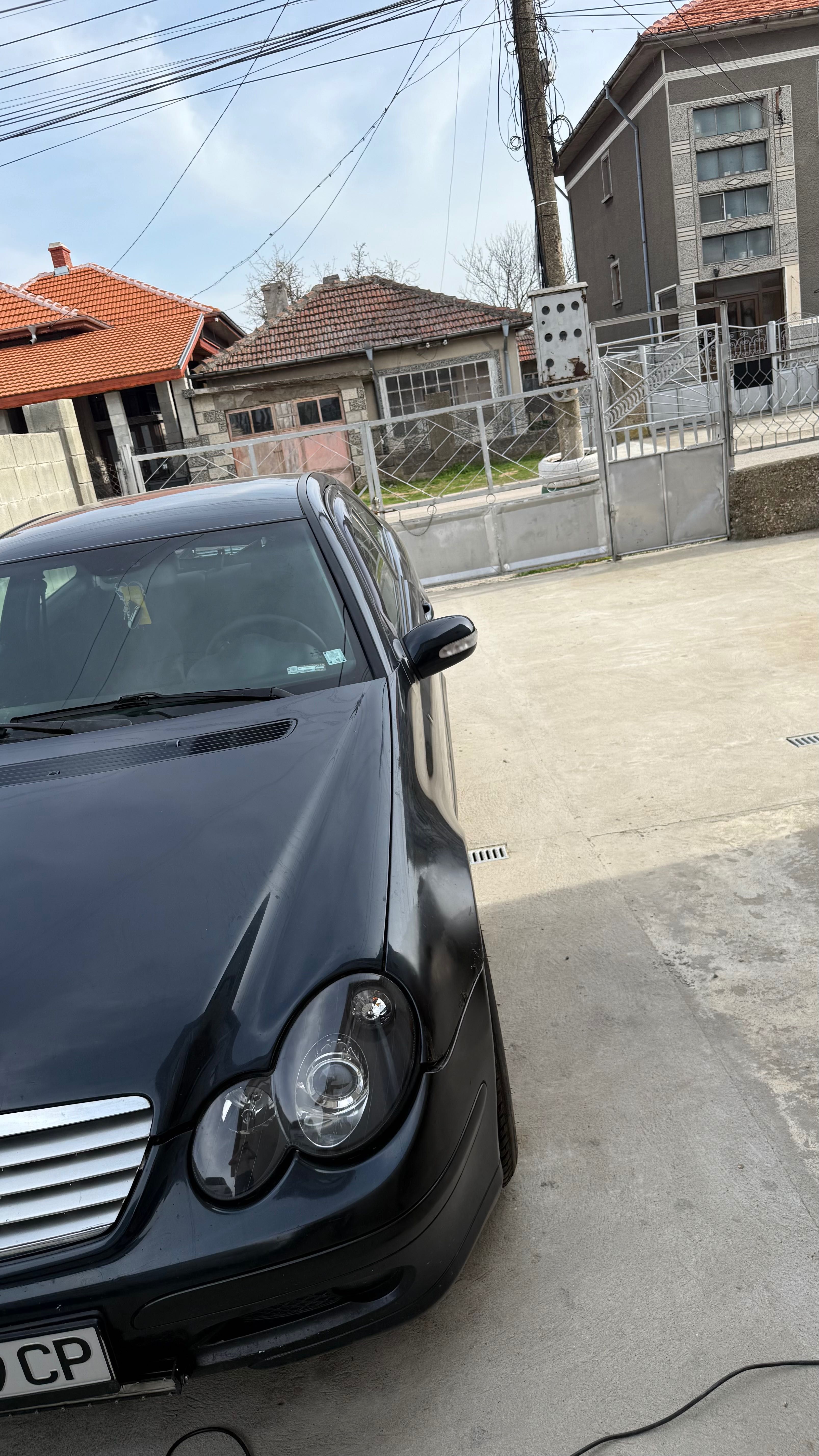 Mercedes-Benz c180 cl203 2.0i