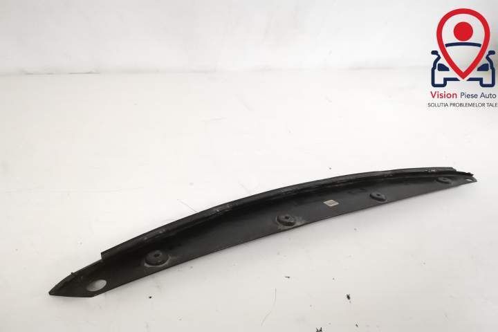 Ornament Fusta Spoiler Bara Spate Original In Stare Buna Land Rover  R