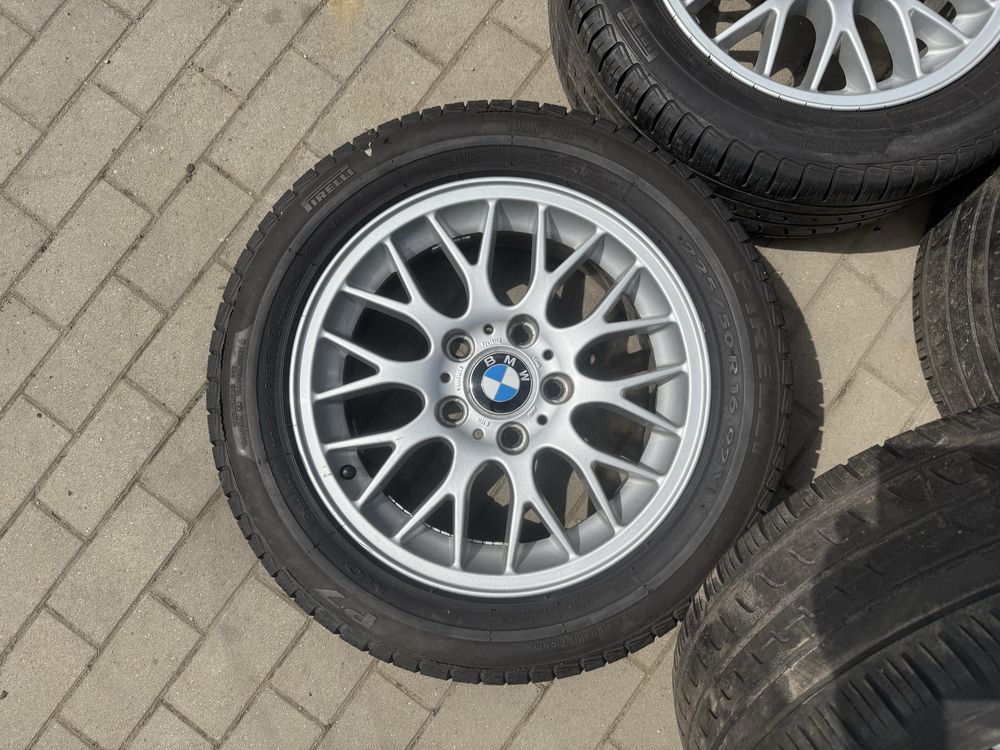 Jante Bmw E36 E46 originale 225 50 16 Pirelli vara