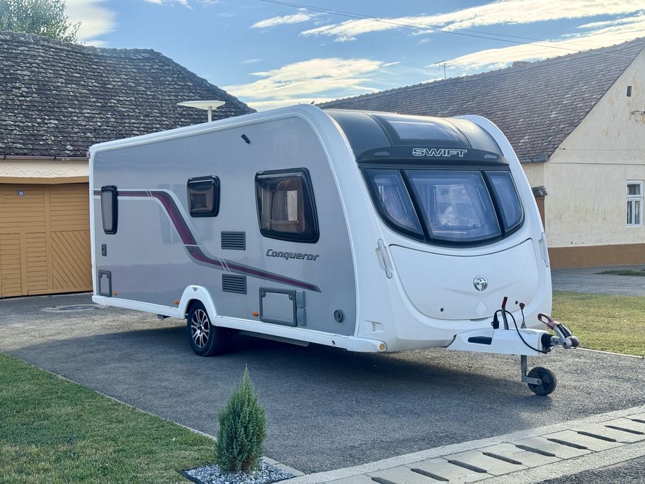Vând sau Schimb Rulota SWIFT CONQUEROR 570 An 2011 Înmatriculata in Ro