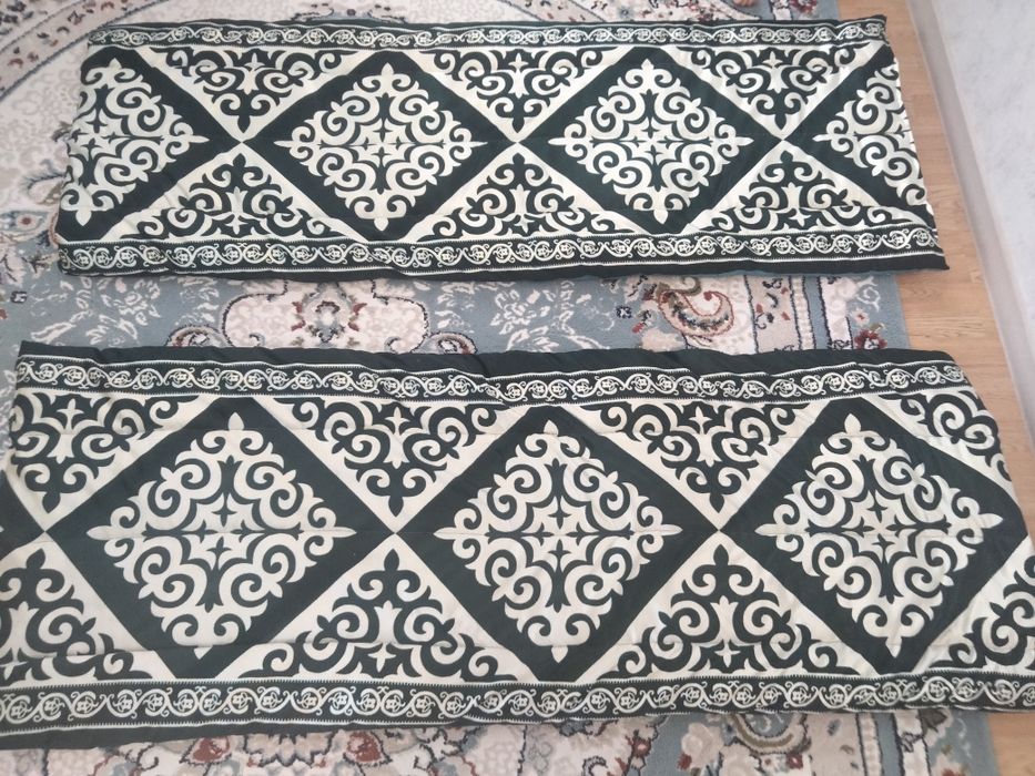 Продам корпе 2 шт новые