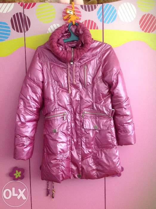 Продам весенне-осенние куртки для девочки!
