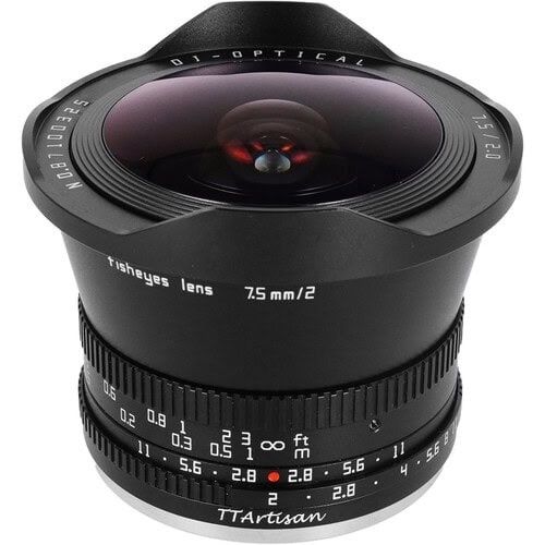 Ultrawide TTArtisan 7.5mm F2 MFT